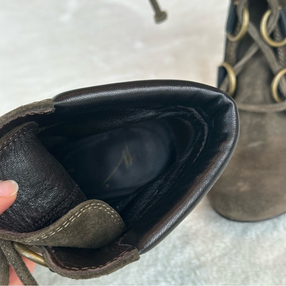 Giuseppe Zanotti Olive Ankle Boots - Picture 8 of 13